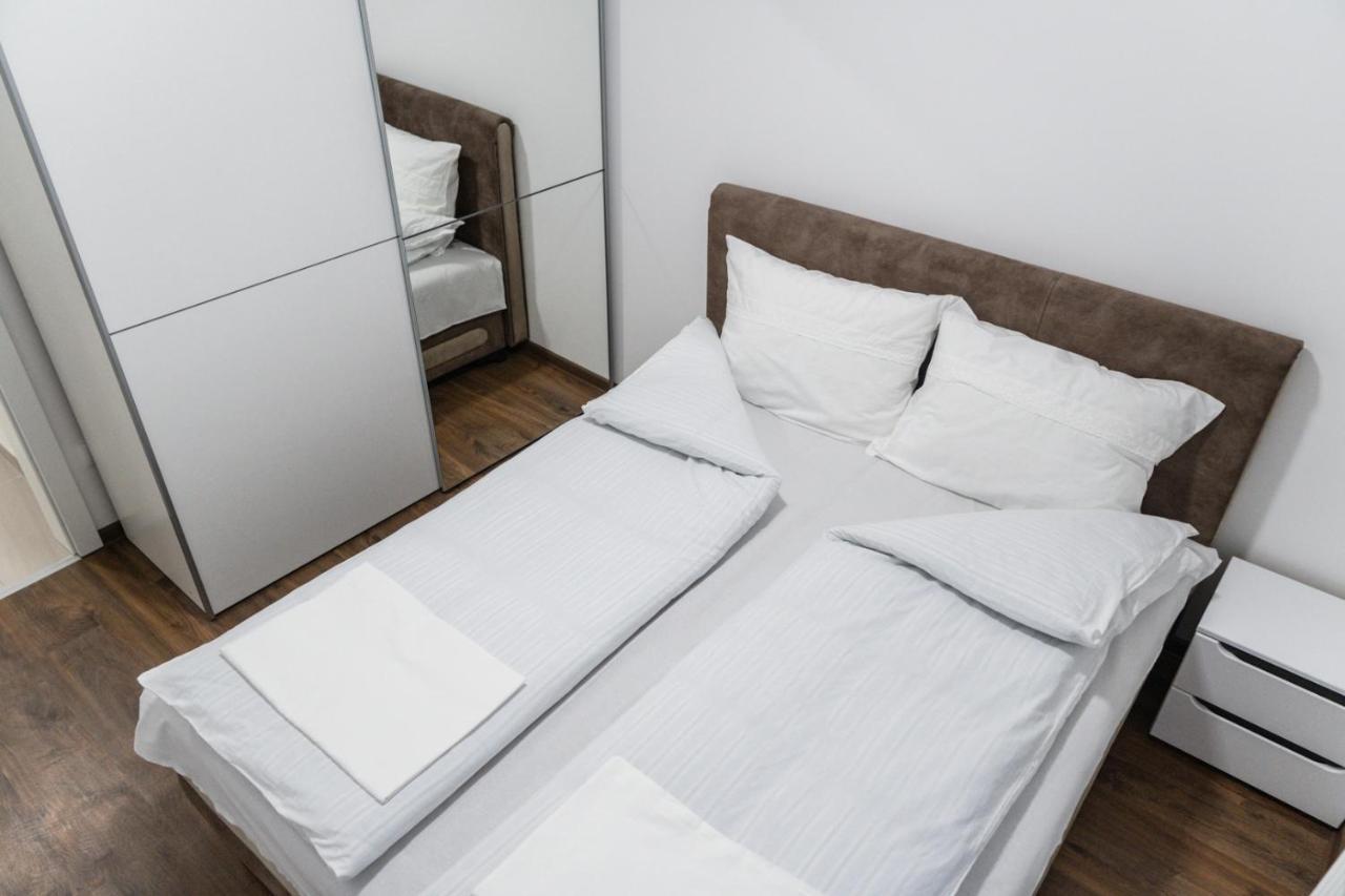 Bella Apartmani Ягодина Екстериор снимка